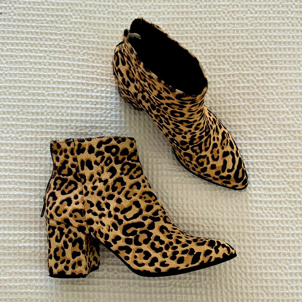 Steve Madden leopard booties